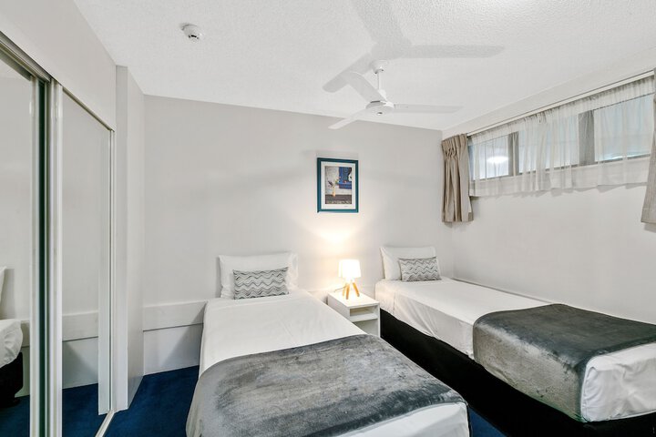 Room 20 of 208