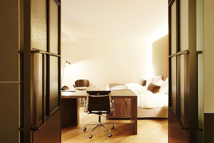 Room 8 of 64