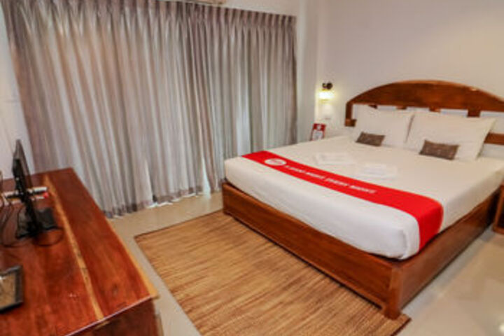 NIDA Rooms Central Plaza 278 Thani