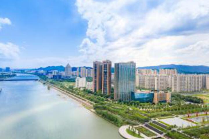 Jiangshan Jinling Hotel