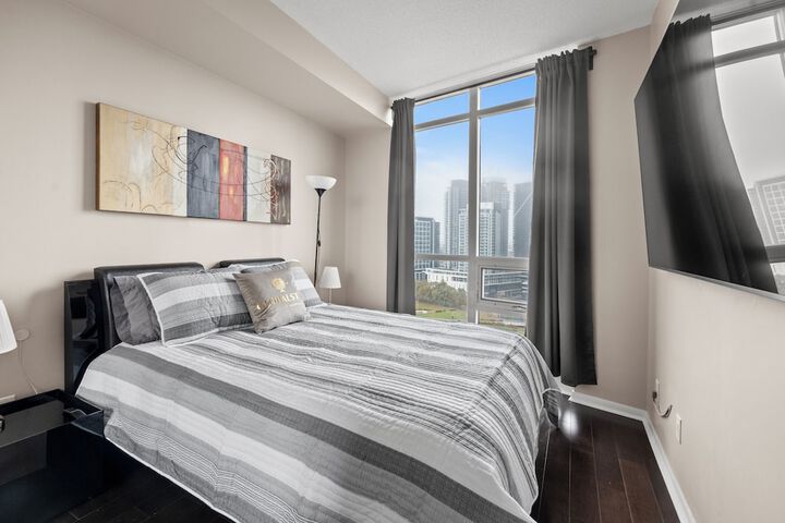 Room 47 of 330