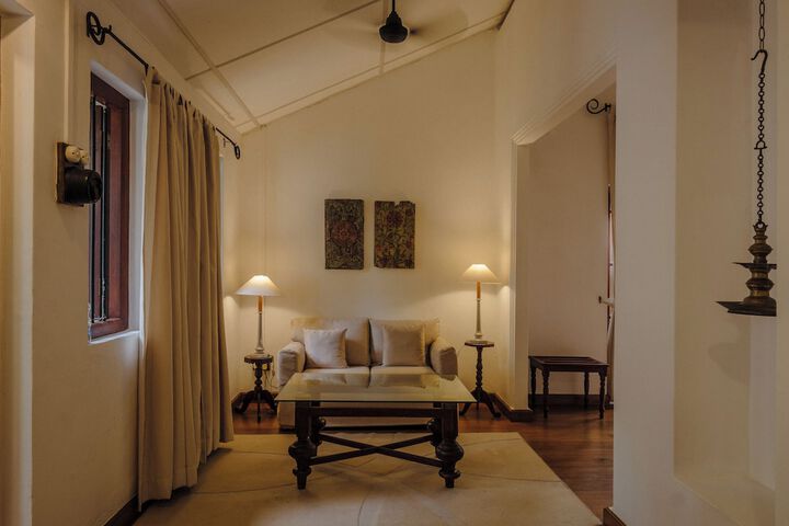 Room 19 of 60