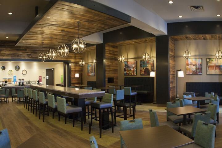 Food court