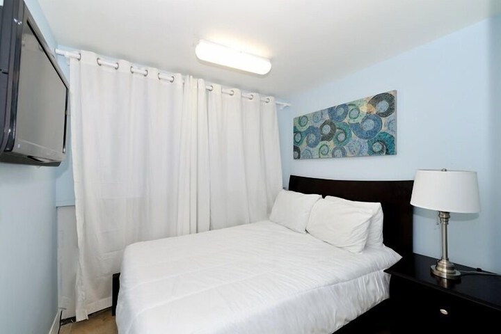 Room 86 of 324