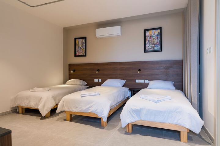 Room 19 of 42