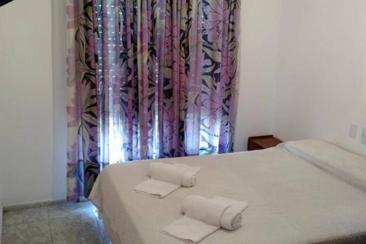 Room 17 of 19
