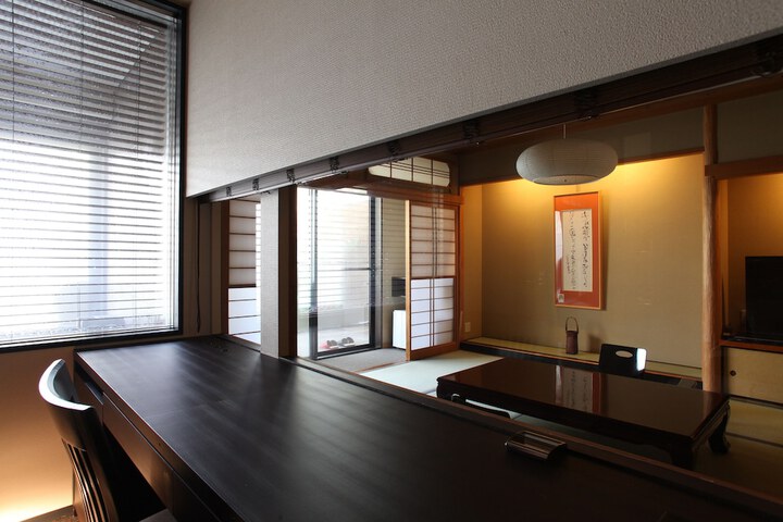 Room 20 of 72