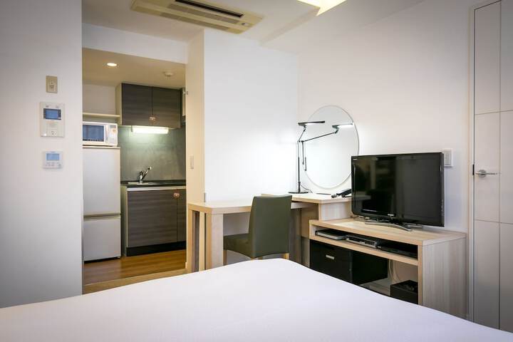 Room 18 of 96