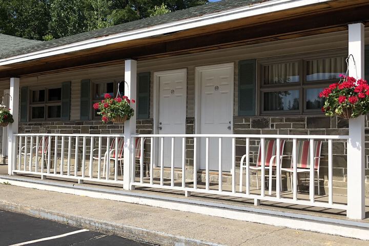 Hotel Interior 3 of 28
