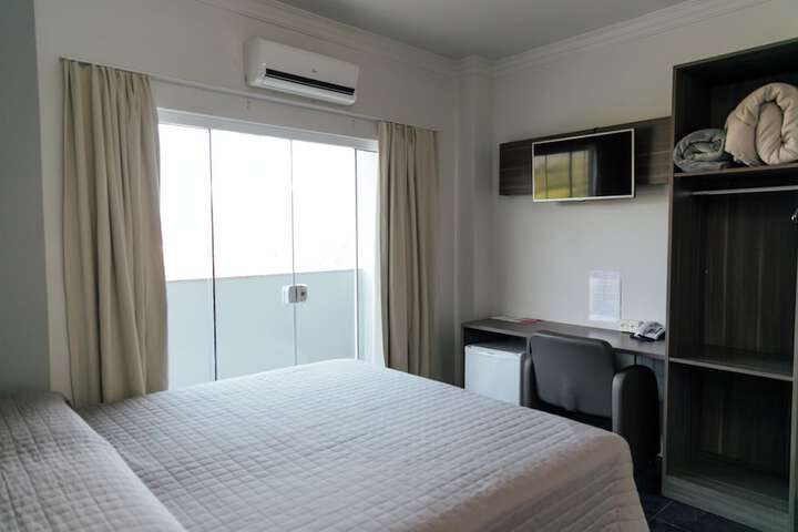 Room 9 of 58