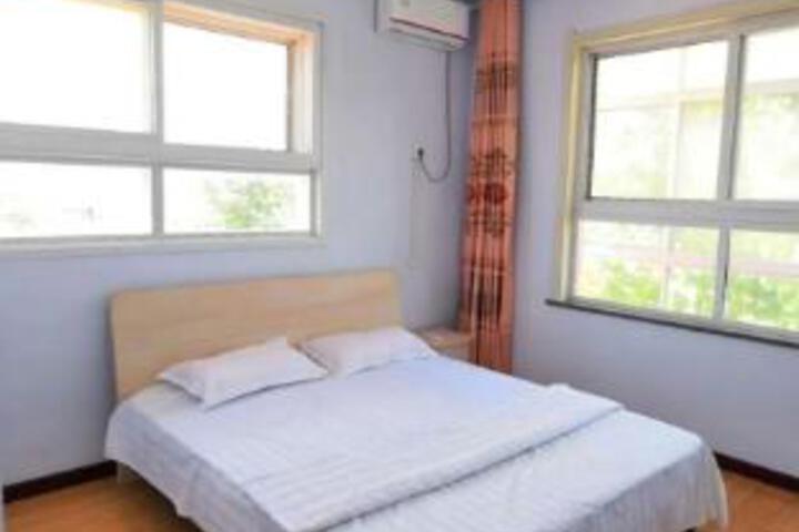 Room 5 of 5