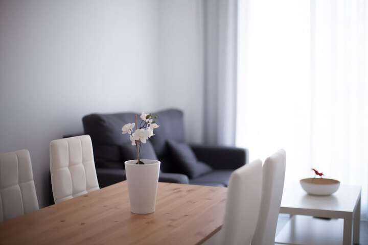 Room 3 of 48