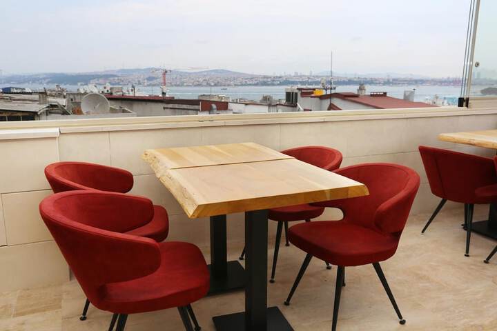 Dining Photos