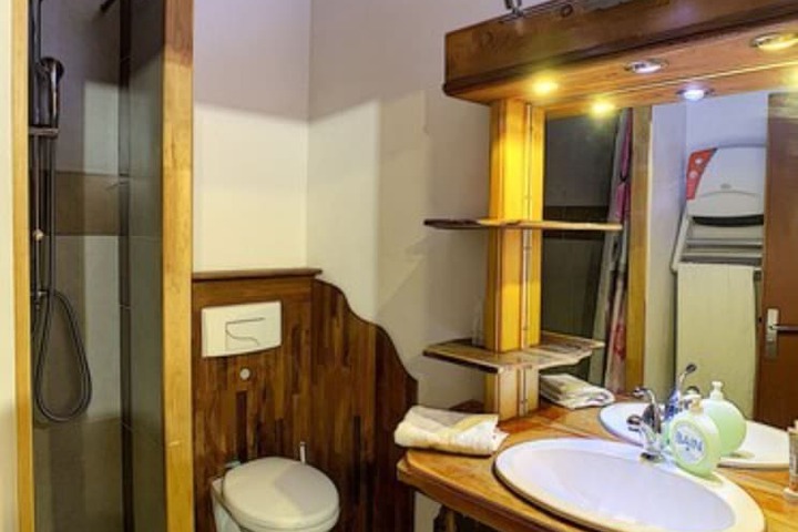 Room 36 of 54