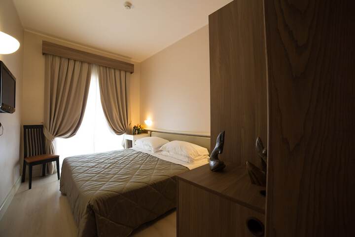 Room 10 of 55