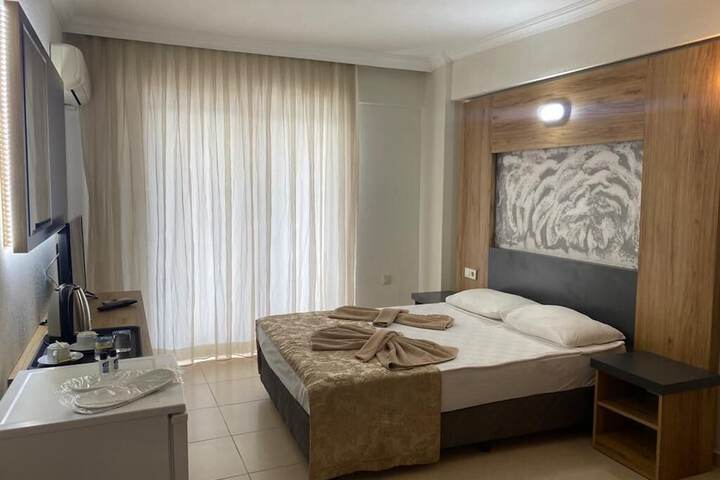 Room 36 of 85