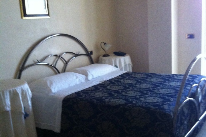 Room 3 of 14
