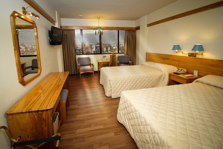 Room 16 of 60
