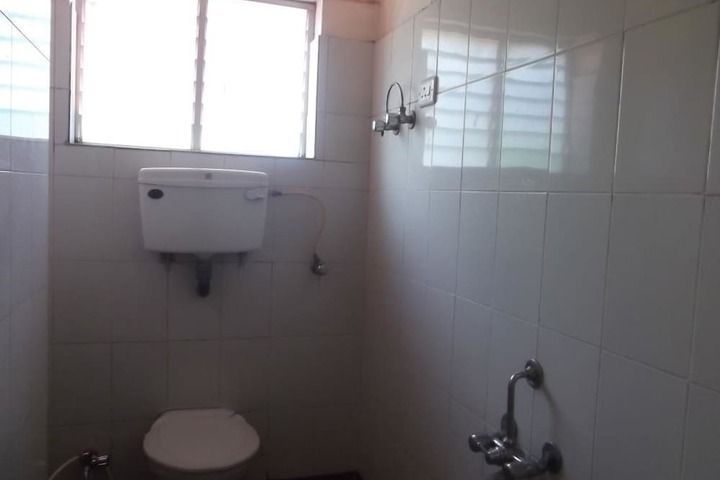 Room 13 of 22