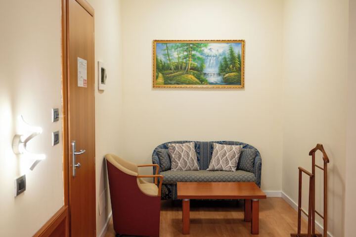 Room 27 of 55