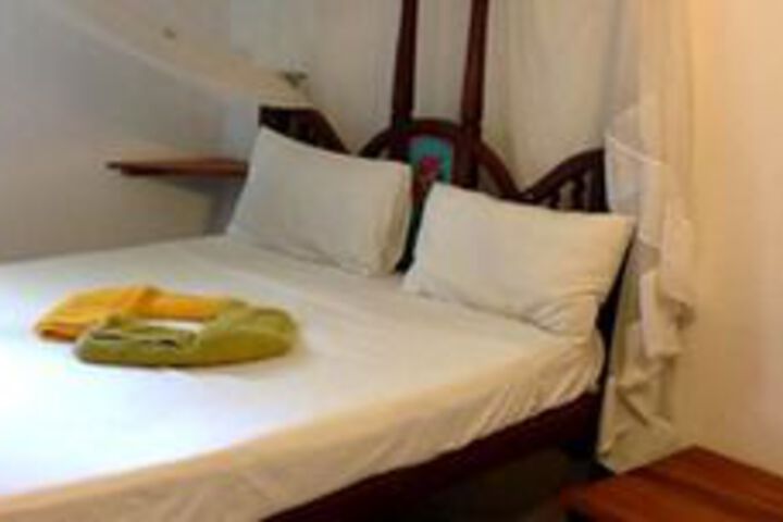 Room 2 of 4