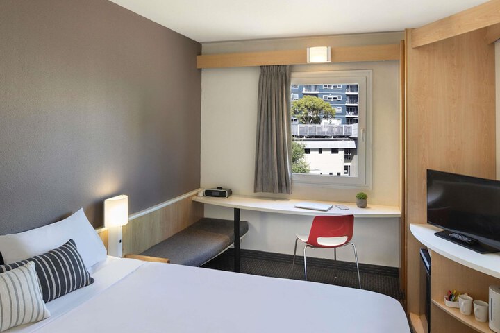 Room 20 of 51