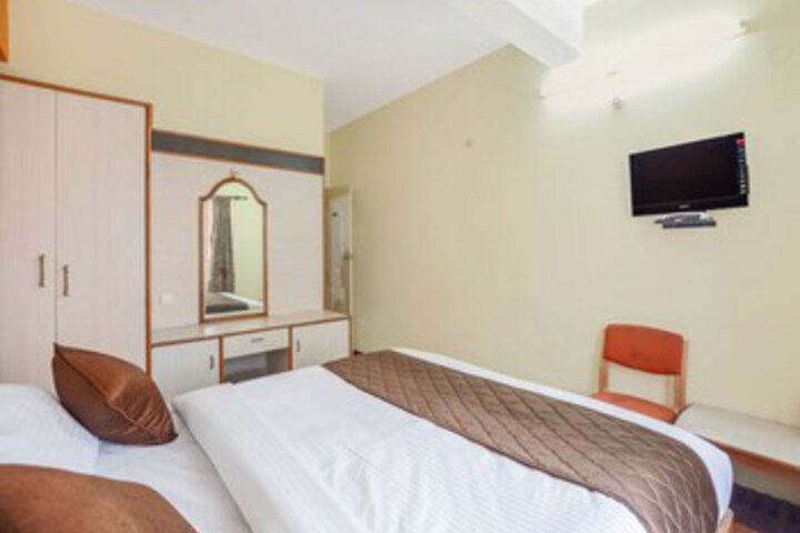 Room 22 of 26