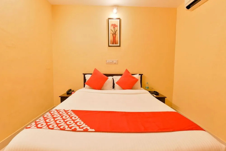 Room 3 of 11