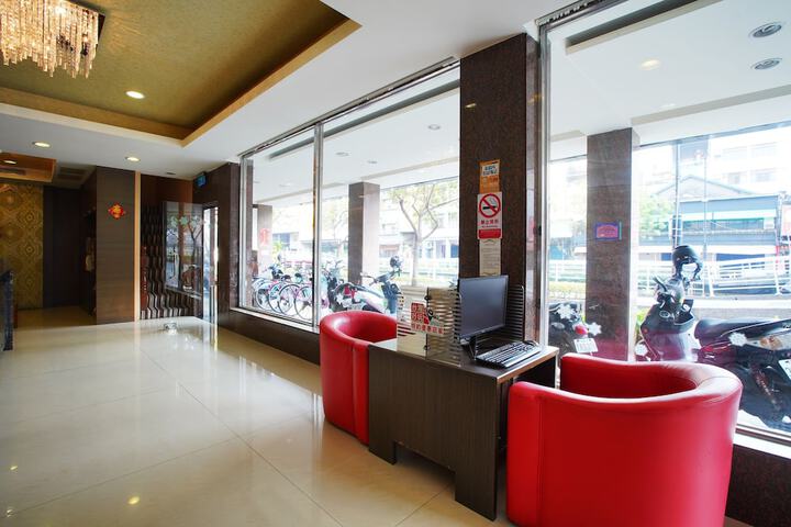 Hotel Interior 4 of 66