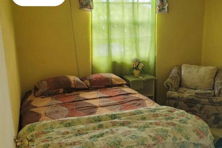 Room 13 of 80