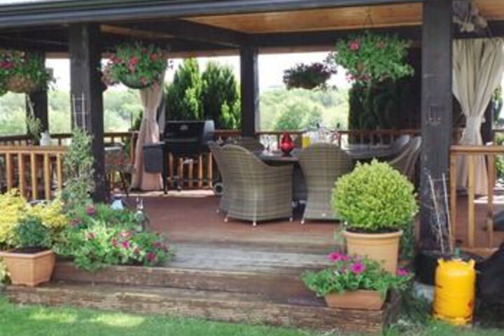 Terrace/Patio 18 of 18