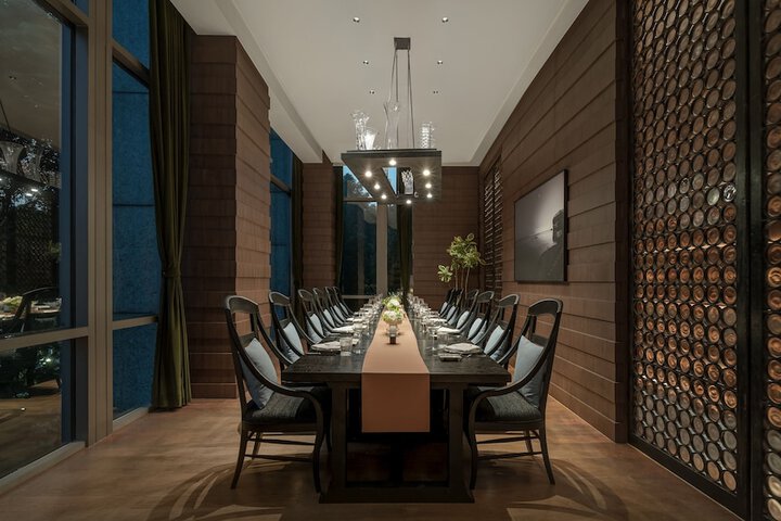 Dining 80 of 118