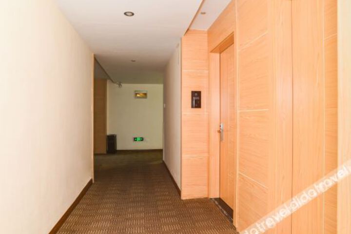 Hotel Interior 10 of 19