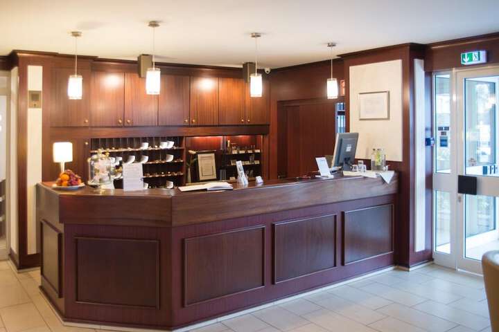 Hotel Lobby