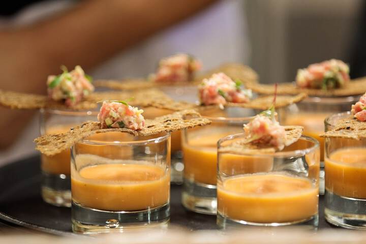 Dining 65 of 109