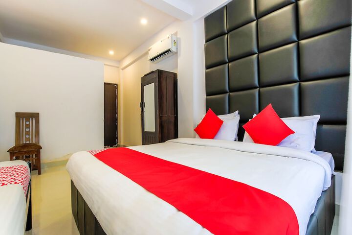 Room 16 of 21