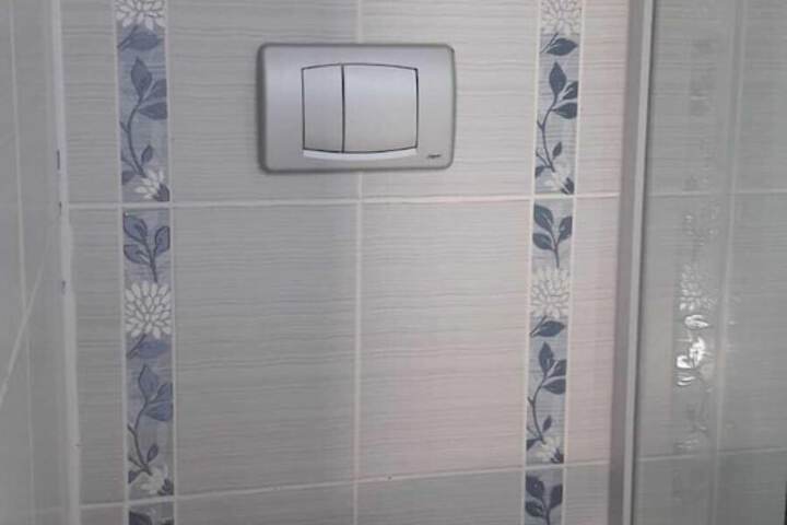 Room 50 of 105