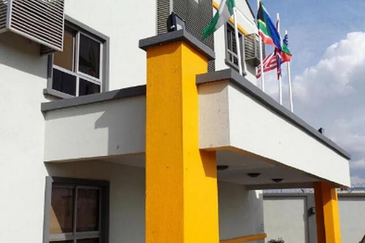 Travel House Budget Hotel