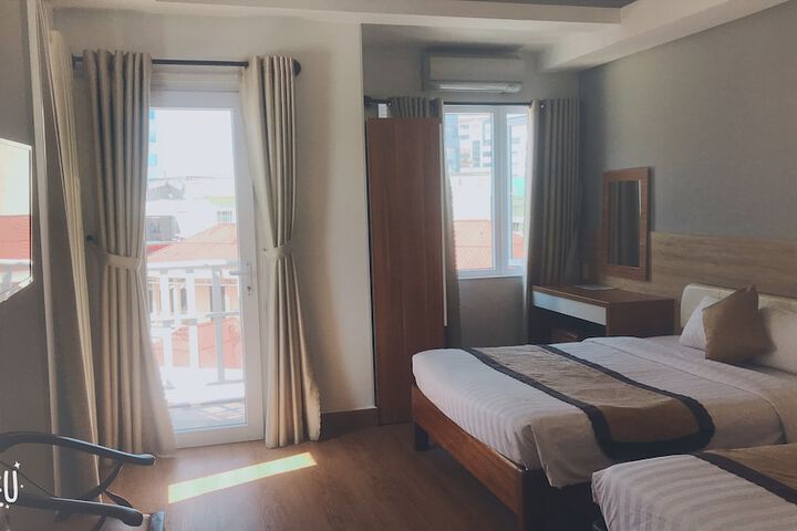 Room 30 of 43