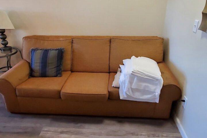 1 King Bed (61 of 65)