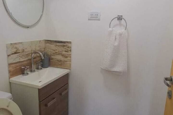 Room 17 of 24