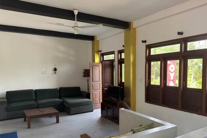 Room 16 of 34