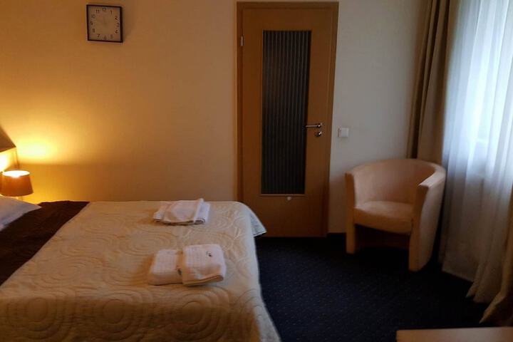 Room 12 of 60