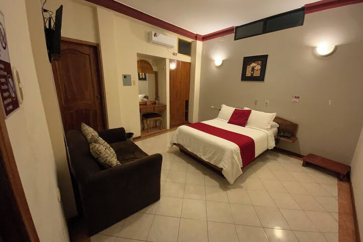 Room 21 of 49