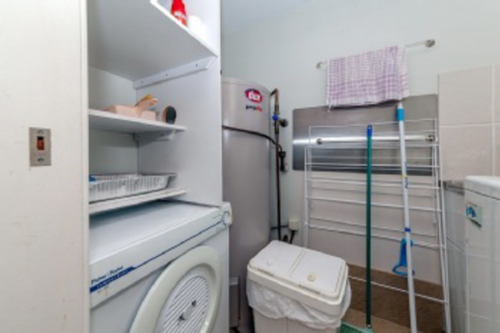 Laundry 142 of 216