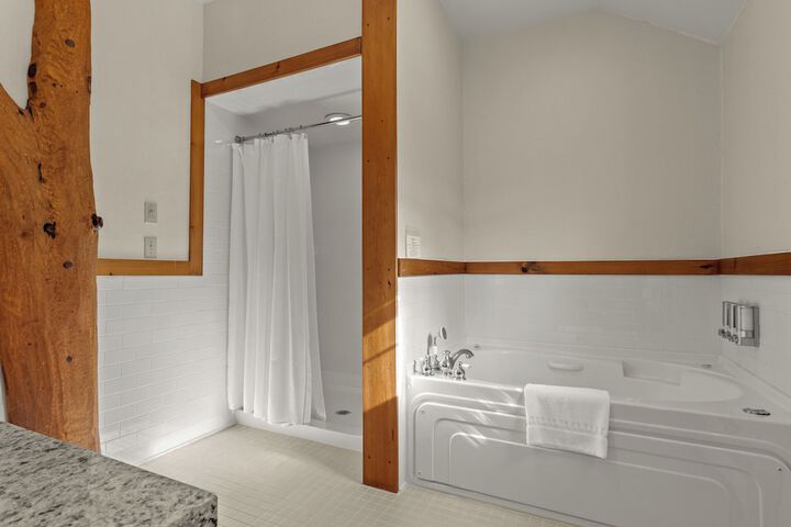 Room 81 of 149