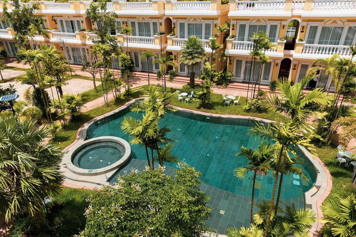 Pool 50 of 63