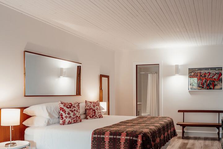 Room 21 of 68