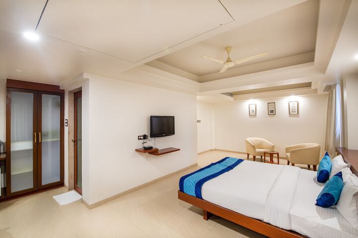 Room 26 of 99