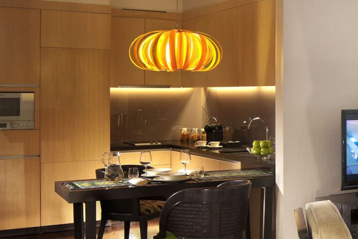 Private kitchenette